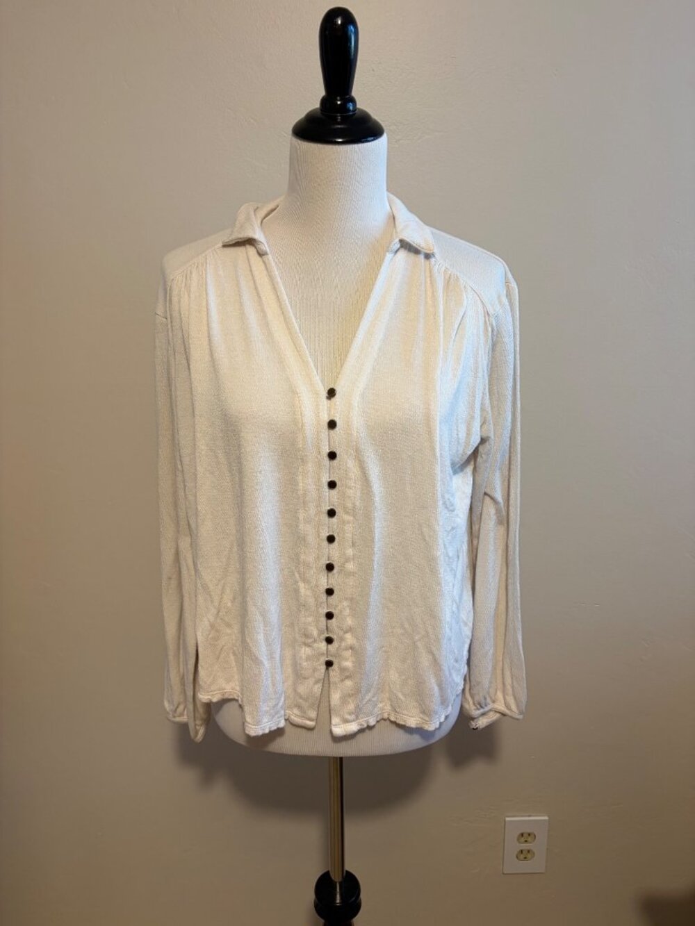 Lucky Brand Womens Button-Down Long-Sleeve Top M Beige Textured Fabric